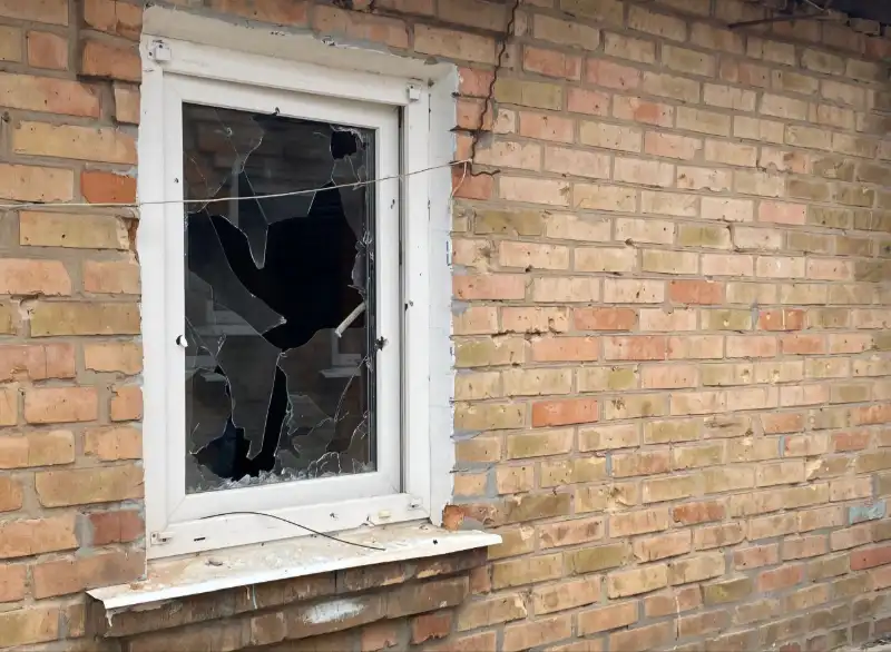 Росіяни атакували Синельниківщину та Нікопольщину: поранено двох жінок, зруйновано інфраструктуру