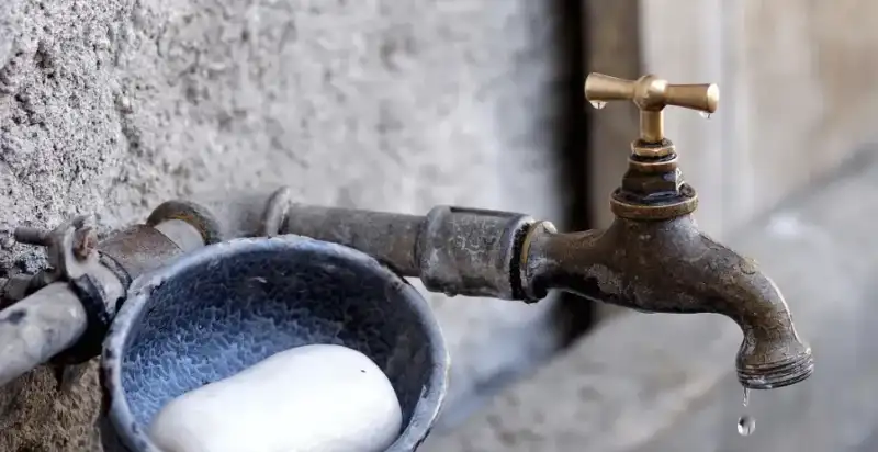 На Дніпропетровщині тривають відключення води боржникам: де працюватимуть комунальні бригади наступного тижня На Дніпропетровщині тривають відключення води боржникам: де працюватимуть комунальні бригади наступного тижня
